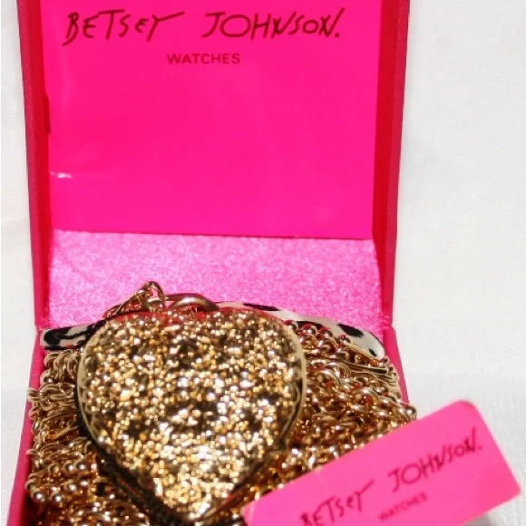 NWT - Betsey Johnson heart watch pendant necklace